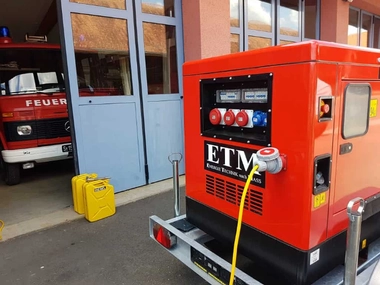 Mobile Stromerzeuger auf Anhänger